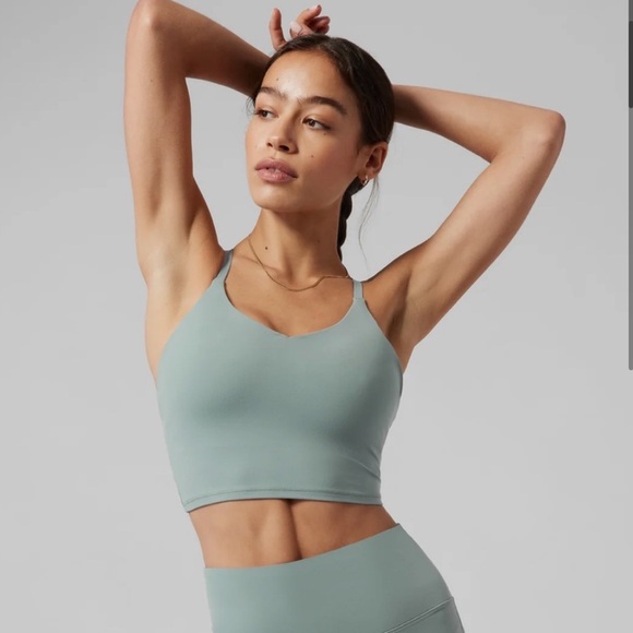 Athleta Elation Strappy Longline Bra
Cups Sage Green Size Medium - Picture 4 of 10